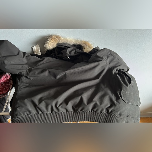 Jacket - Picture 2 of 4